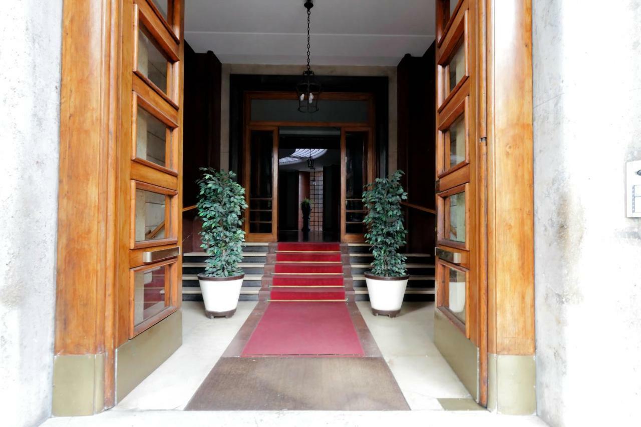 Angelico Family Apartment Рим Екстериор снимка